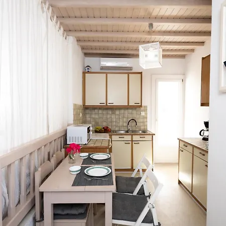 Almyra アパート *