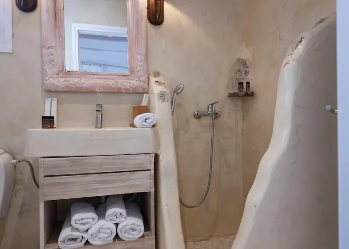 Almyra Daire Ornos (Mykonos)